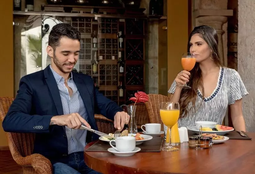 Fogadó Hodelpa Nicolas de Ovando