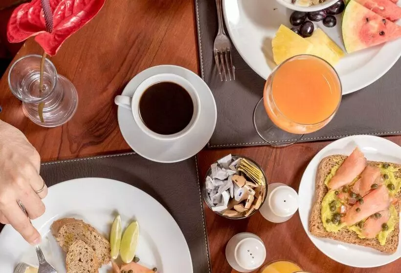 Fogadó Hodelpa Nicolas de Ovando