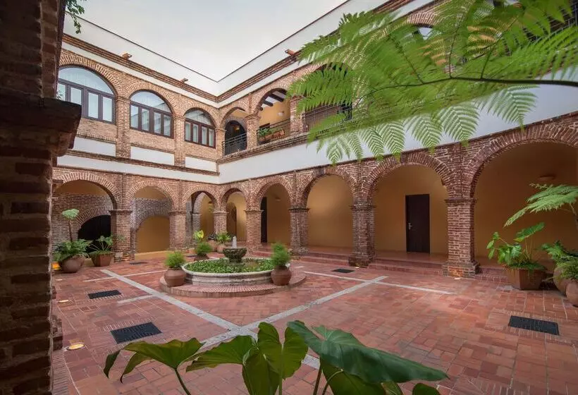 Fogadó Hodelpa Nicolas de Ovando