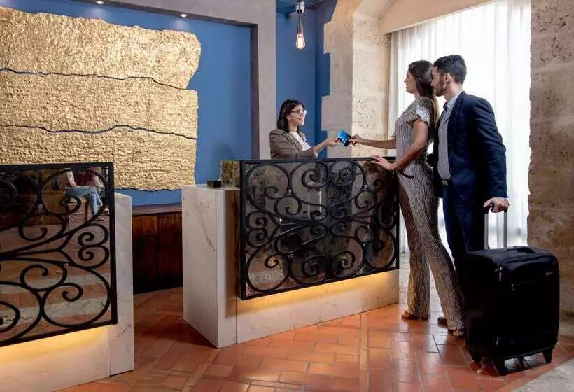 Fogadó Hodelpa Nicolas de Ovando