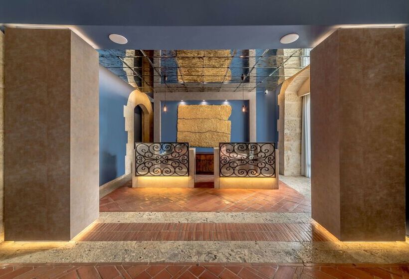 مسافرخانه Hodelpa Nicolas de Ovando