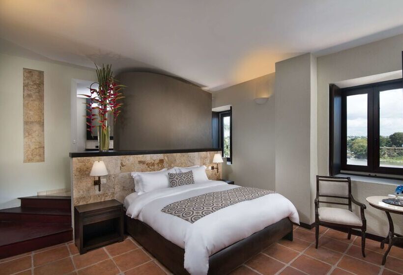 مسافرخانه Hodelpa Nicolas de Ovando