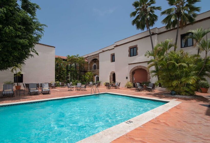 مسافرخانه Hodelpa Nicolas de Ovando