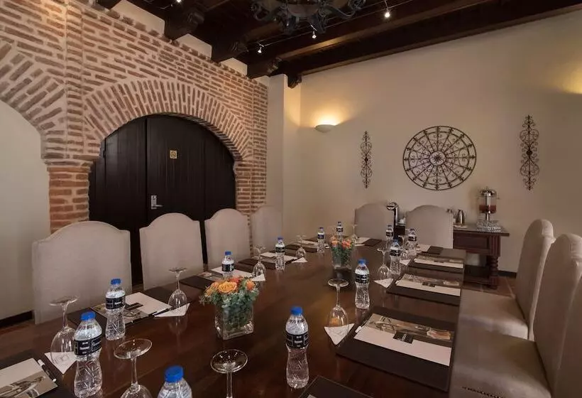 Fogadó Hodelpa Nicolas de Ovando