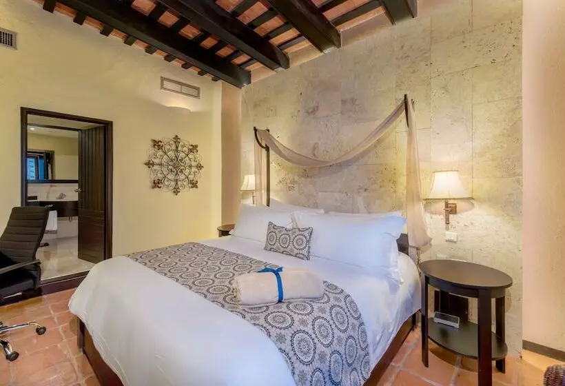 Fogadó Hodelpa Nicolas de Ovando