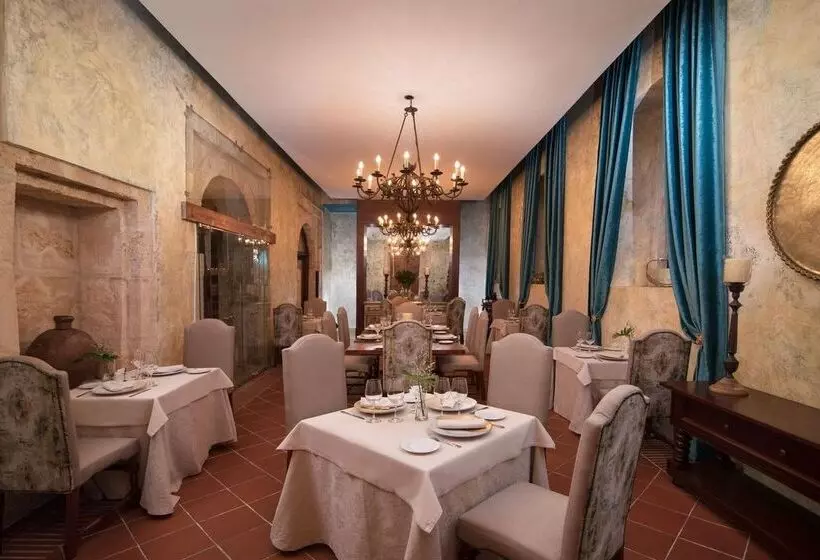 Fogadó Hodelpa Nicolas de Ovando