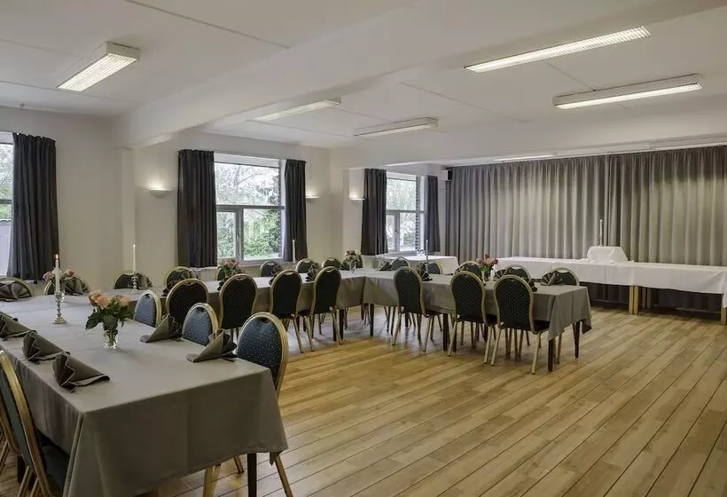 ホテル Lynggaarden