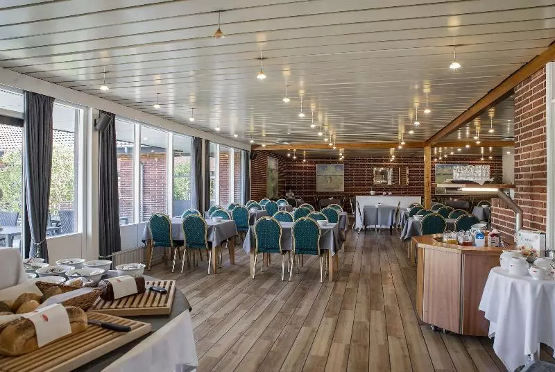 ホテル Lynggaarden