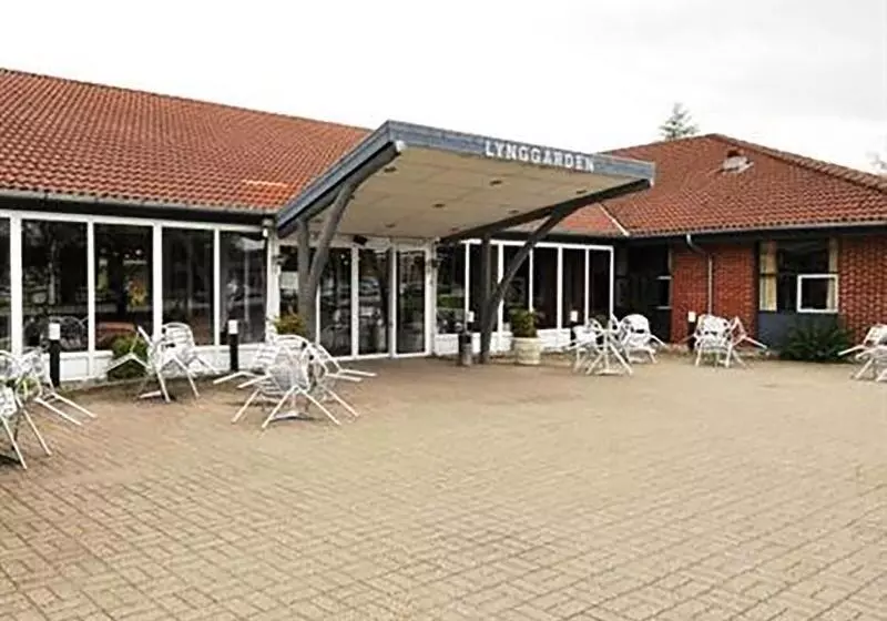 ホテル Lynggaarden