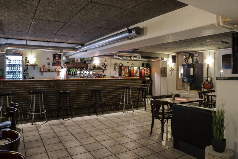 בית מלון כפרי Lynggaarden