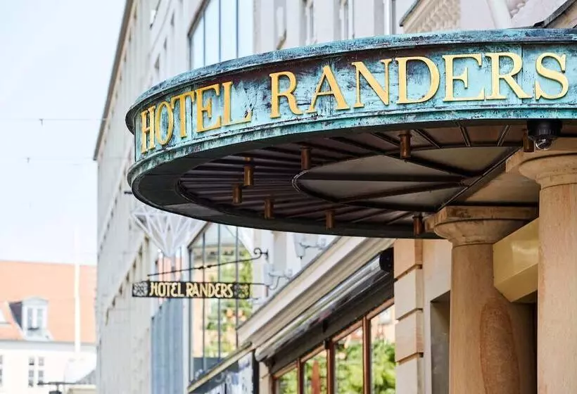 ホテル Randers