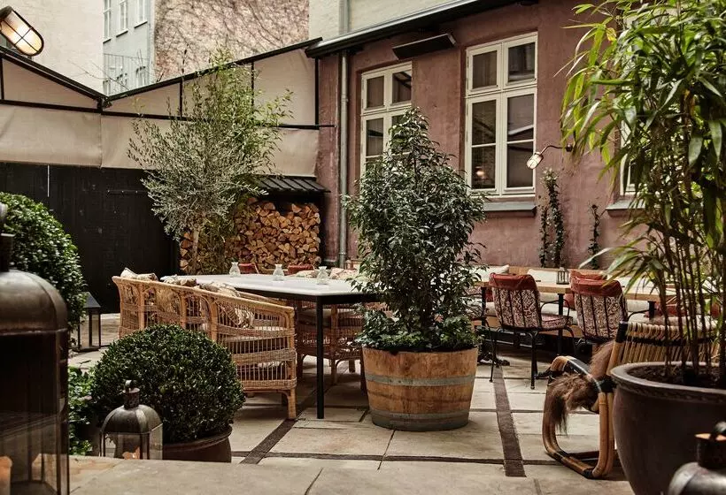 בית מלון כפרי Sanders