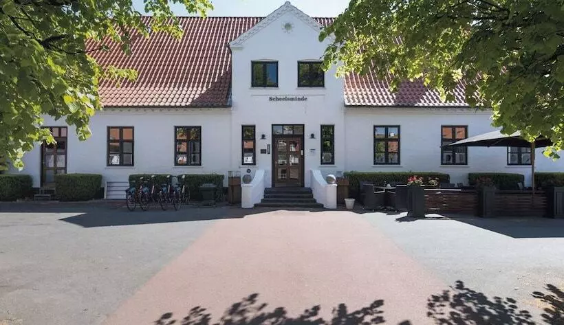 Hotel Scheelsminde