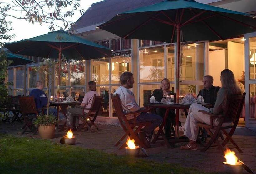 בית מלון כפרי Smedegaarden