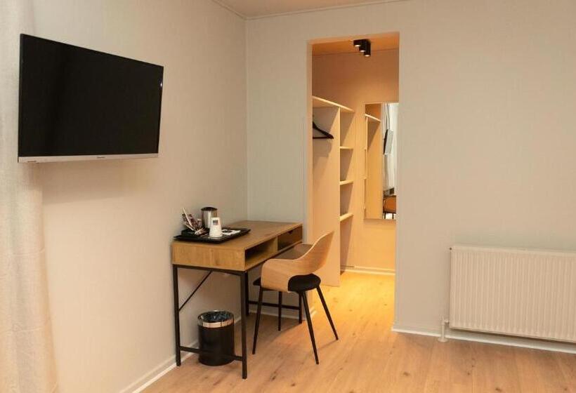 בית מלון כפרי Smedegaarden