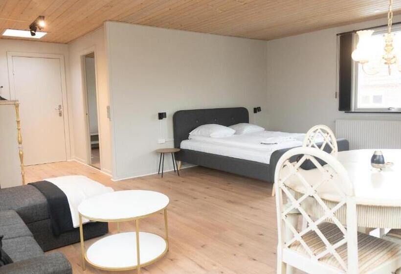 בית מלון כפרי Smedegaarden