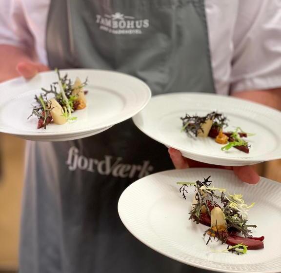 בית מלון כפרי Tambohus Kro & Bade