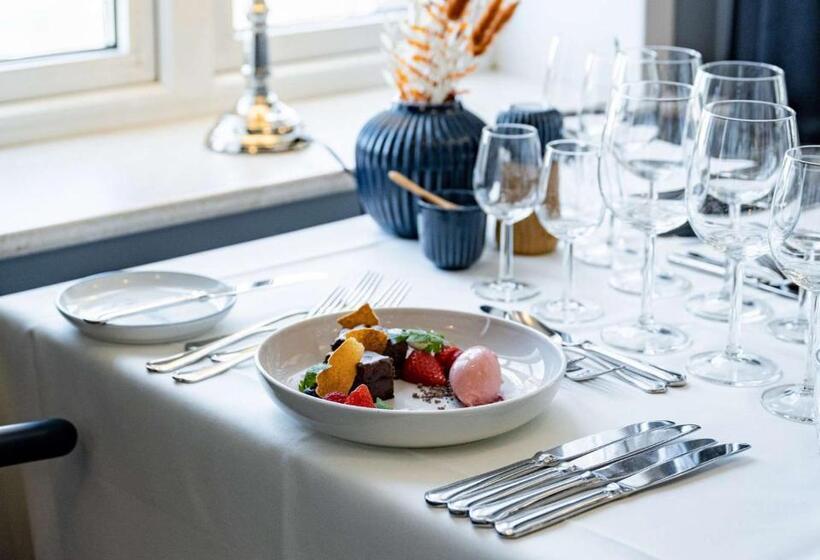 בית מלון כפרי Tambohus Kro & Bade