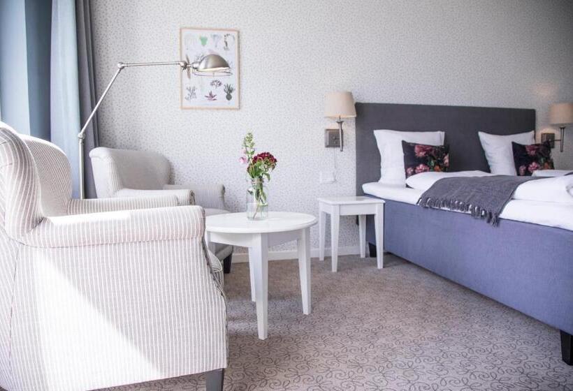 בית מלון כפרי Tambohus Kro & Bade