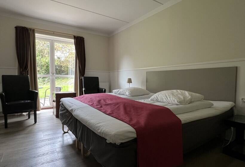 בית מלון כפרי Tønderhus