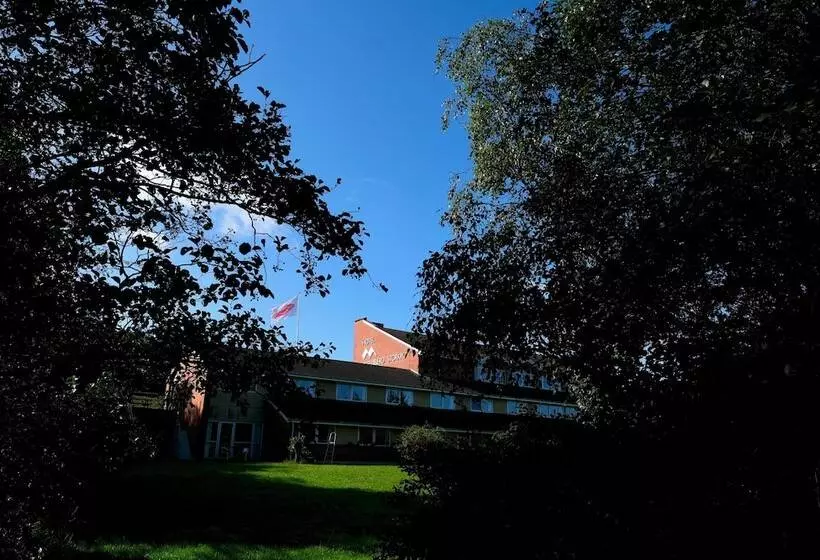 فندق Vissenbjerg Storkro