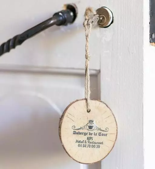 فندق Auberge De La Tour