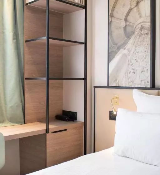 Brit Hotel Blois   Le Préma