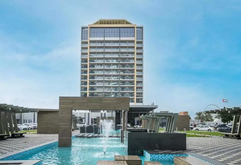 בית מלון כפרי Holiday International