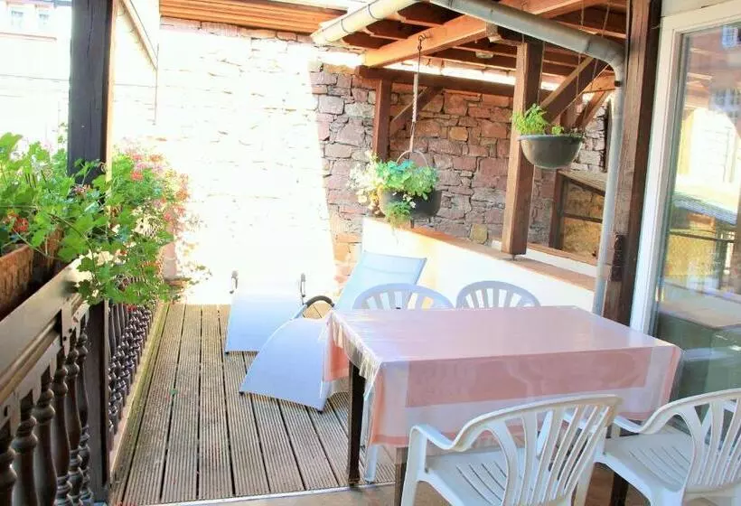 Отель Hostellerie Au Cygne