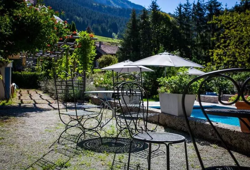 ホテル Hôtel Le Marronnier