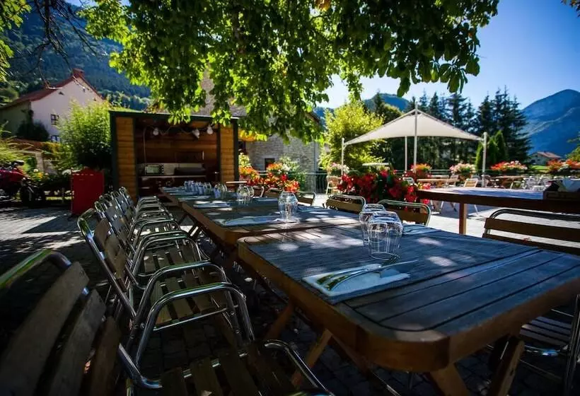 ホテル Hôtel Le Marronnier
