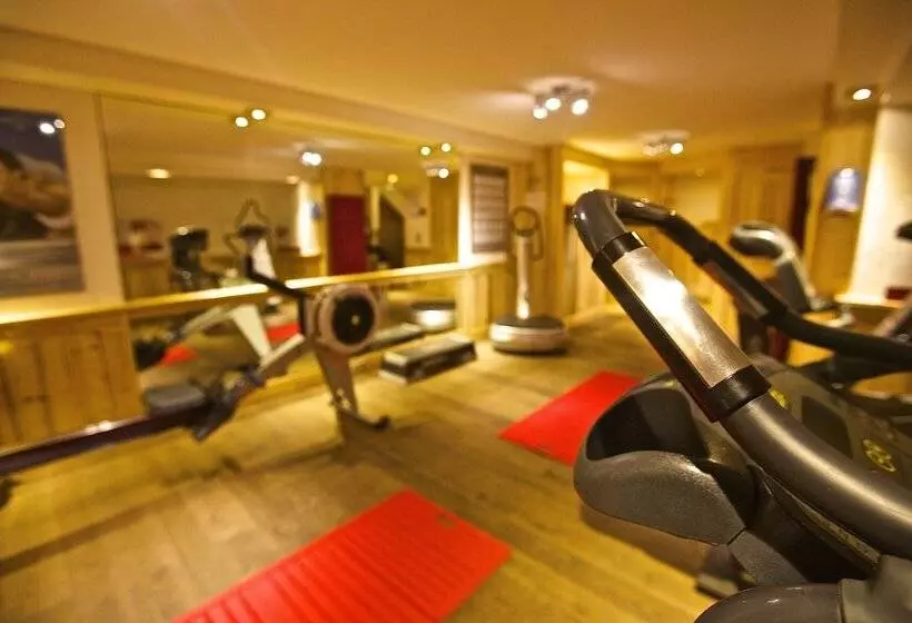 فندق Hôtel Chalet Mounier