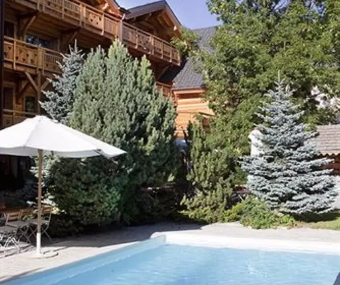 فندق Hôtel Chalet Mounier