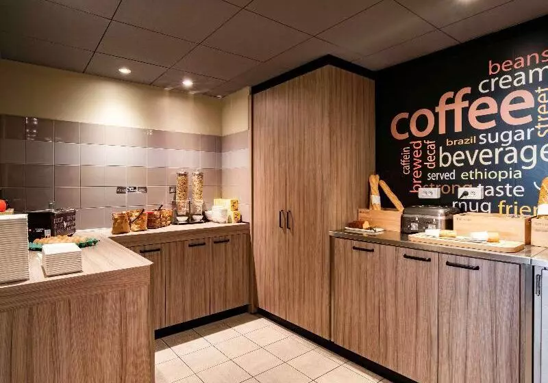 هتل Ibis Tours Centre Gare