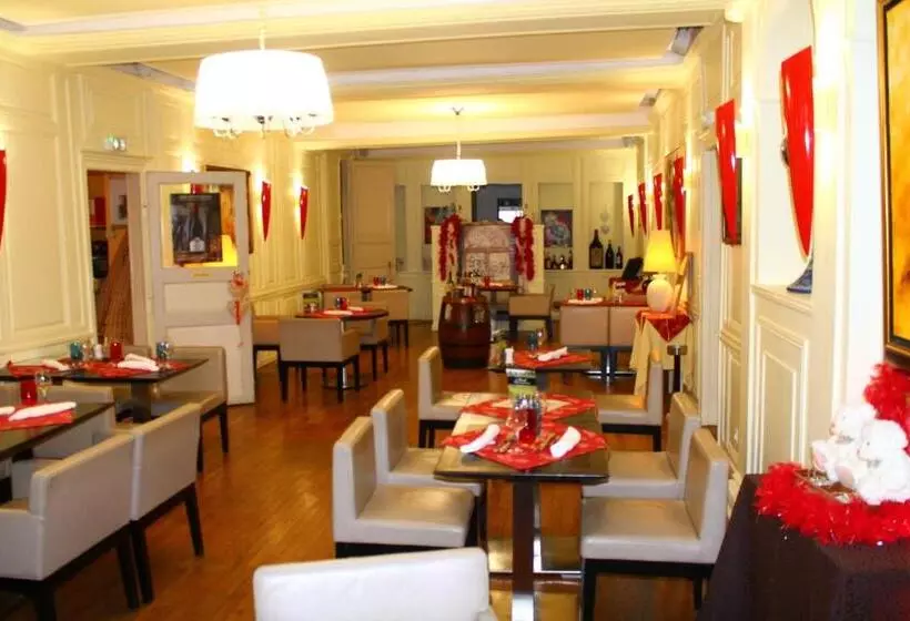 酒店 Logis Grand Hôtel De L Europe