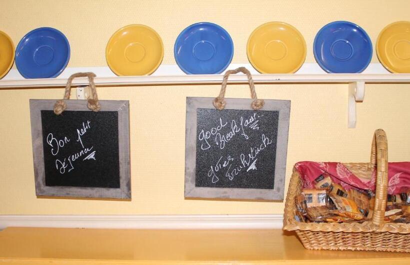 هتل Logis Grand Hôtel De L Europe