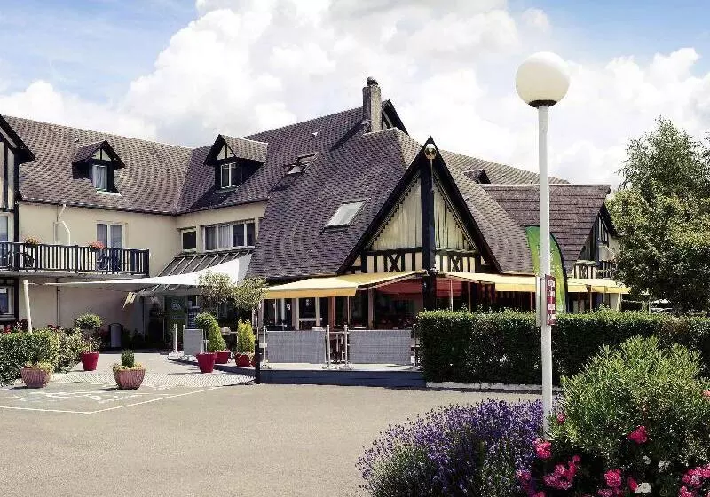 酒店 Mercure Cabourg Hôtel & Spa