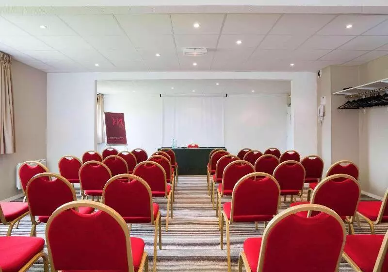 酒店 Mercure Cabourg Hôtel & Spa