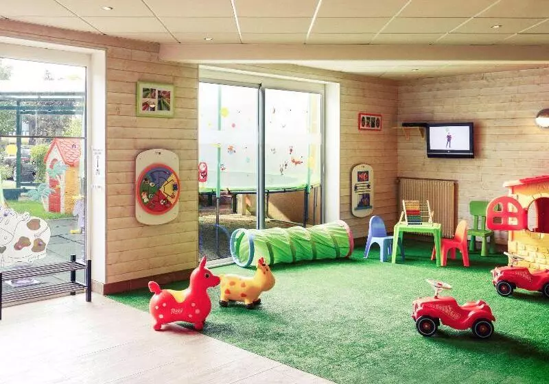 酒店 Mercure Cabourg Hôtel & Spa