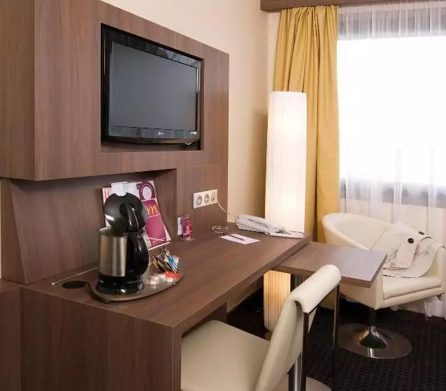 هتل Mercure Mont Saint Michel