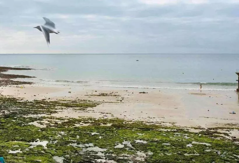 هتل Mercure Mont Saint Michel