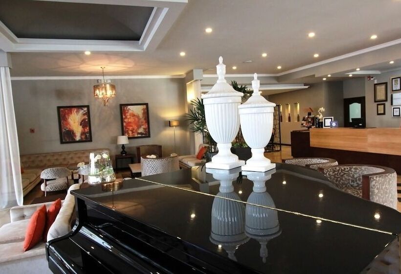 בית מלון כפרי Oro Verde Cuenca