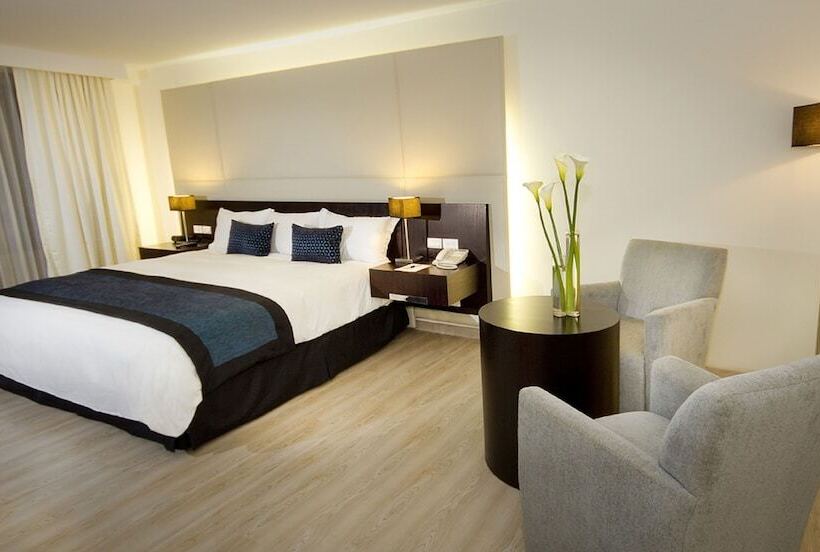 בית מלון כפרי Oro Verde Cuenca