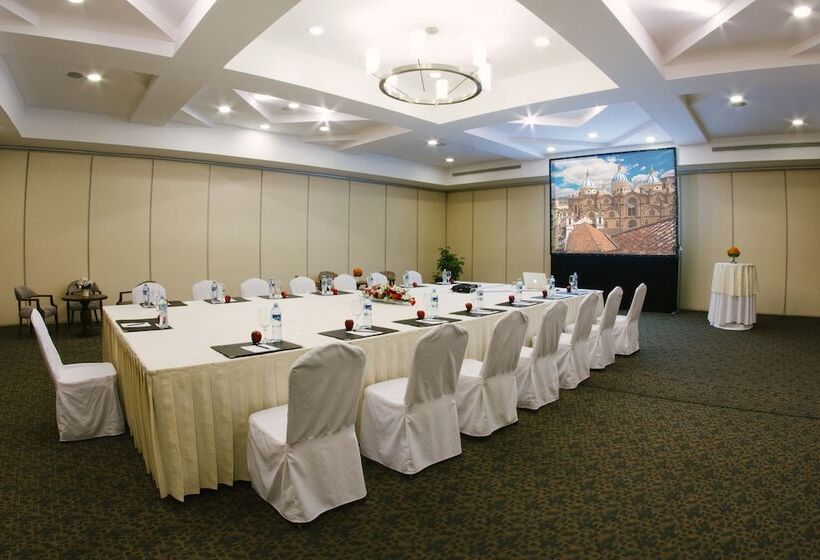 בית מלון כפרי Oro Verde Cuenca