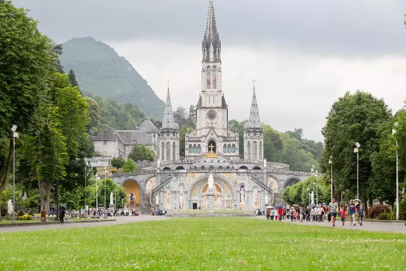 בית מלון כפרי The Originals City, Hôtel Astoria Vatican, Lourdes