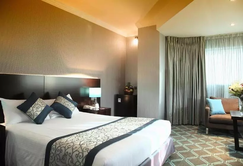 Novel Hotel City Center