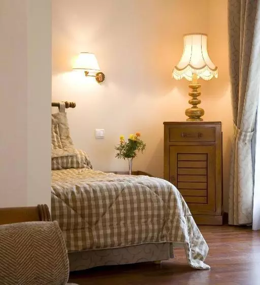 בית מלון כפרי Argi Eder