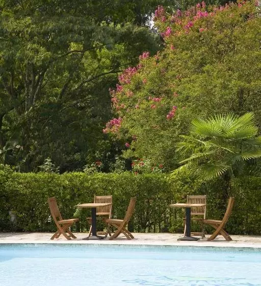 בית מלון כפרי Argi Eder