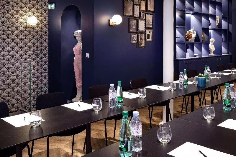 Hôtel Balmoral Champselysees