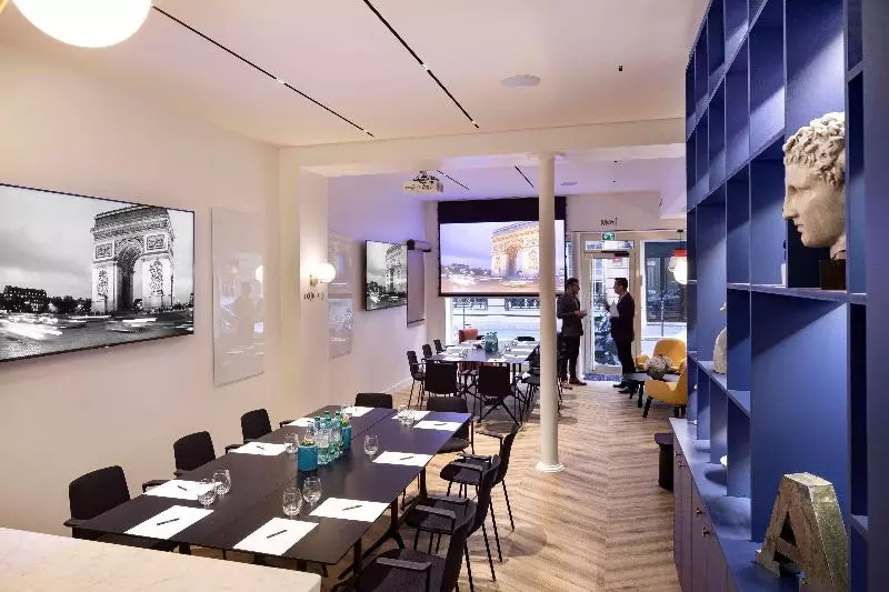 Hôtel Balmoral Champselysees